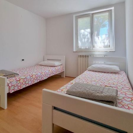 Apartamento Ena Novigrad Istria Exterior foto