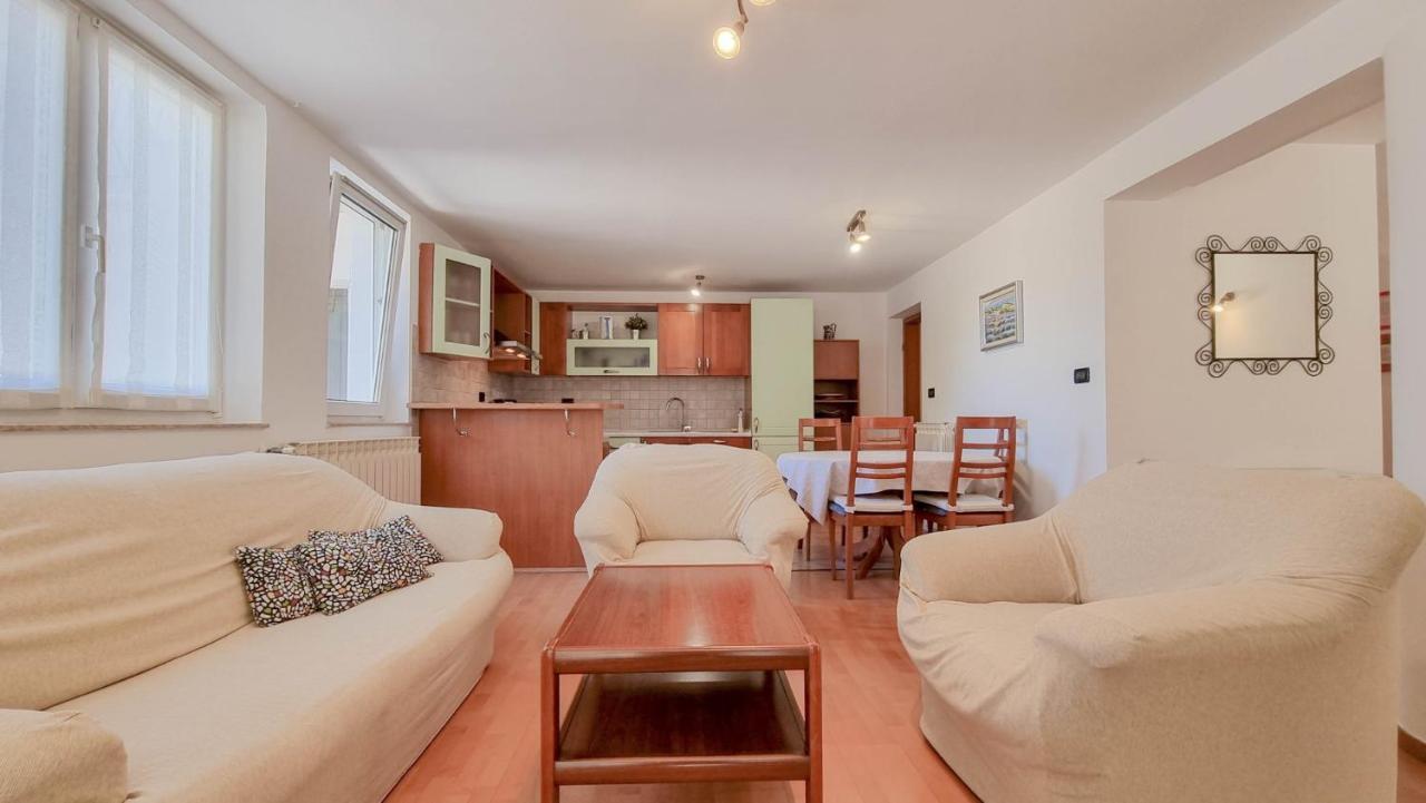Apartamento Ena Novigrad Istria Exterior foto