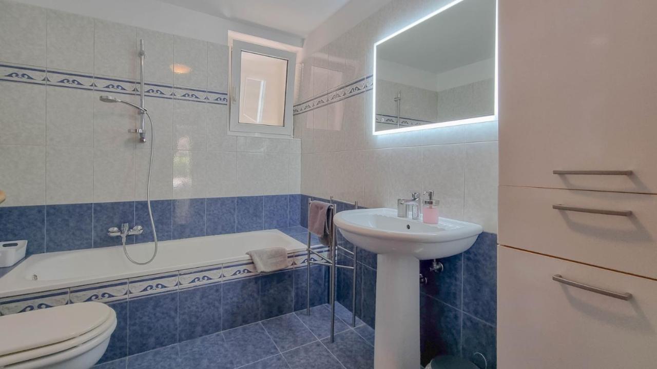 Apartamento Ena Novigrad Istria Exterior foto